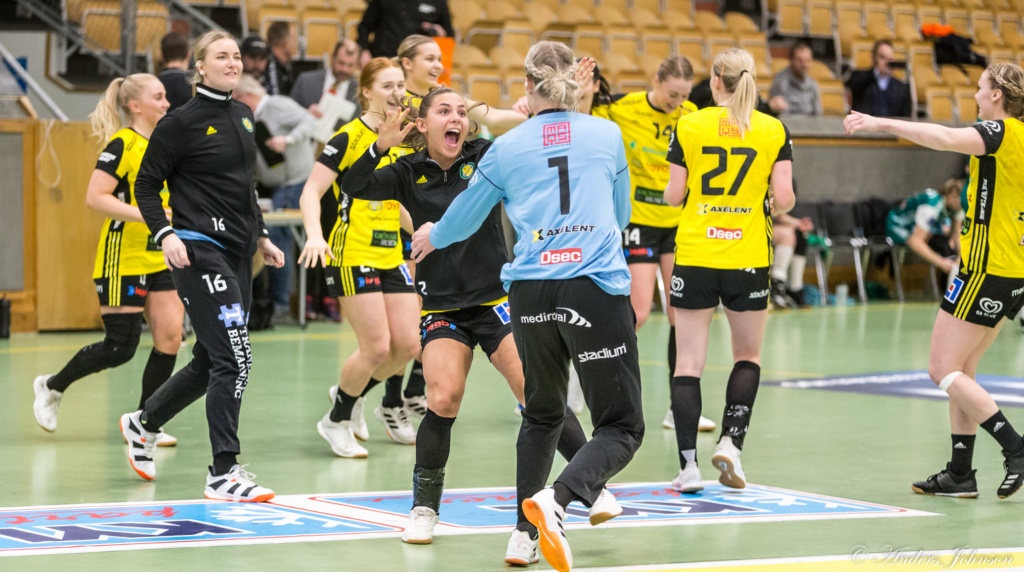 Denna bild har ett alt-attribut som är tomt. Dess filnamn är IMG_8900-1024x572.jpg